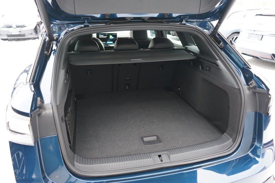 VW ID.7 77 Style Tourer 5d