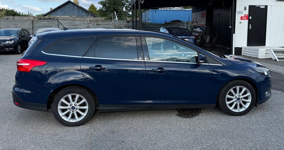 Ford Focus 1,0 SCTi 125 Titanium stc. 5d