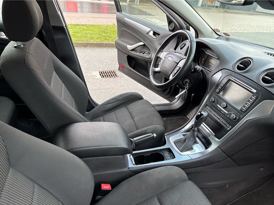 Ford Mondeo 2,0 SCTi 240 Titanium aut. 4d