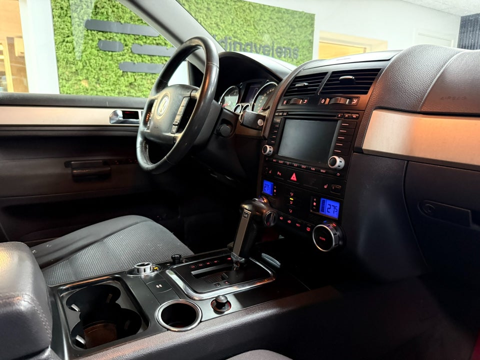 VW Touareg 2,5 TDi Tiptr. 4Motion Van 5d
