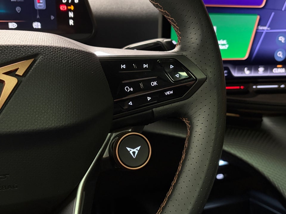 Cupra Tavascan 77 Adrenaline 5d