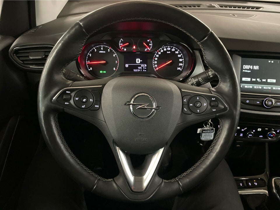 Opel Crossland X 1,2 Excite 5d