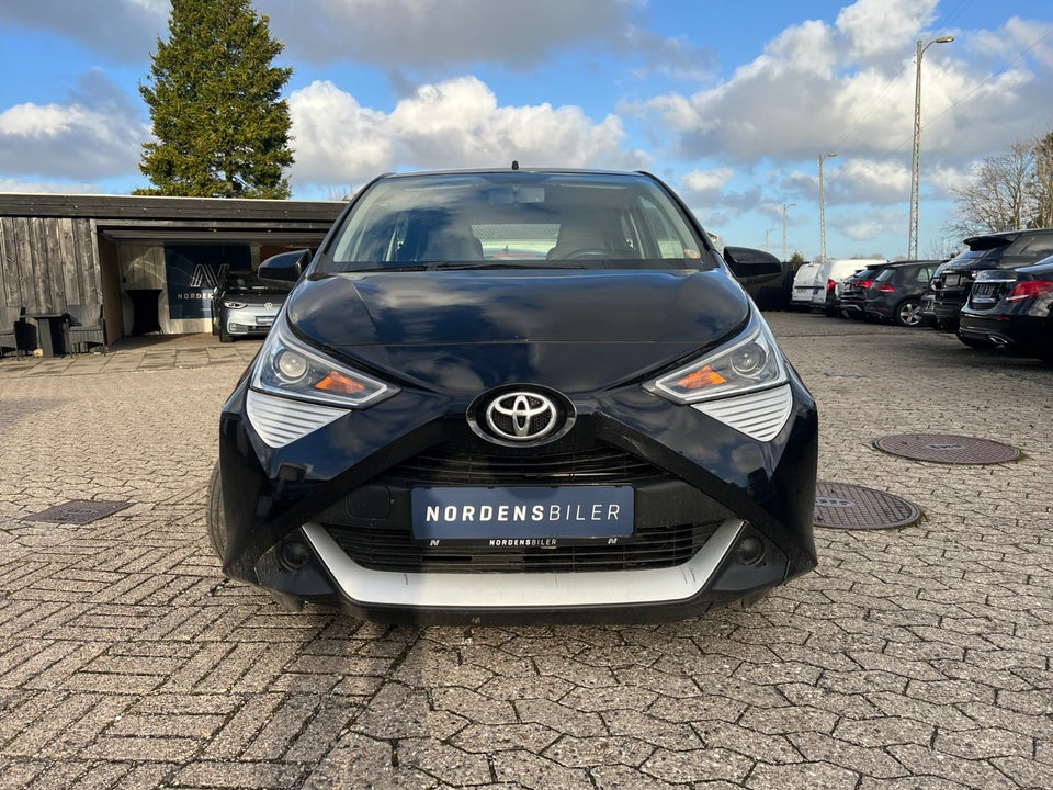 Toyota Aygo 1,0 VVT-i x-pression 5d