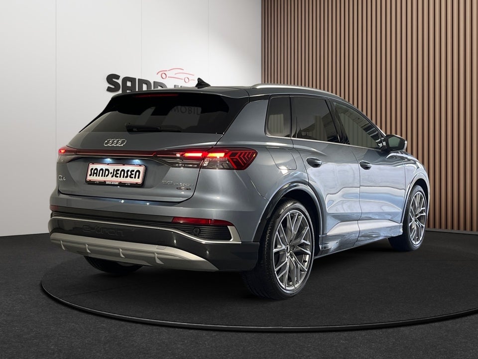 Audi Q4 e-tron 50 S-line quattro 5d
