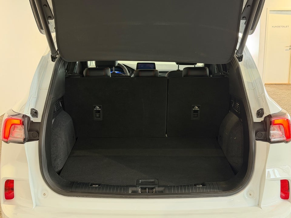 Ford Kuga 2,5 PHEV ST-Line X CVT 5d