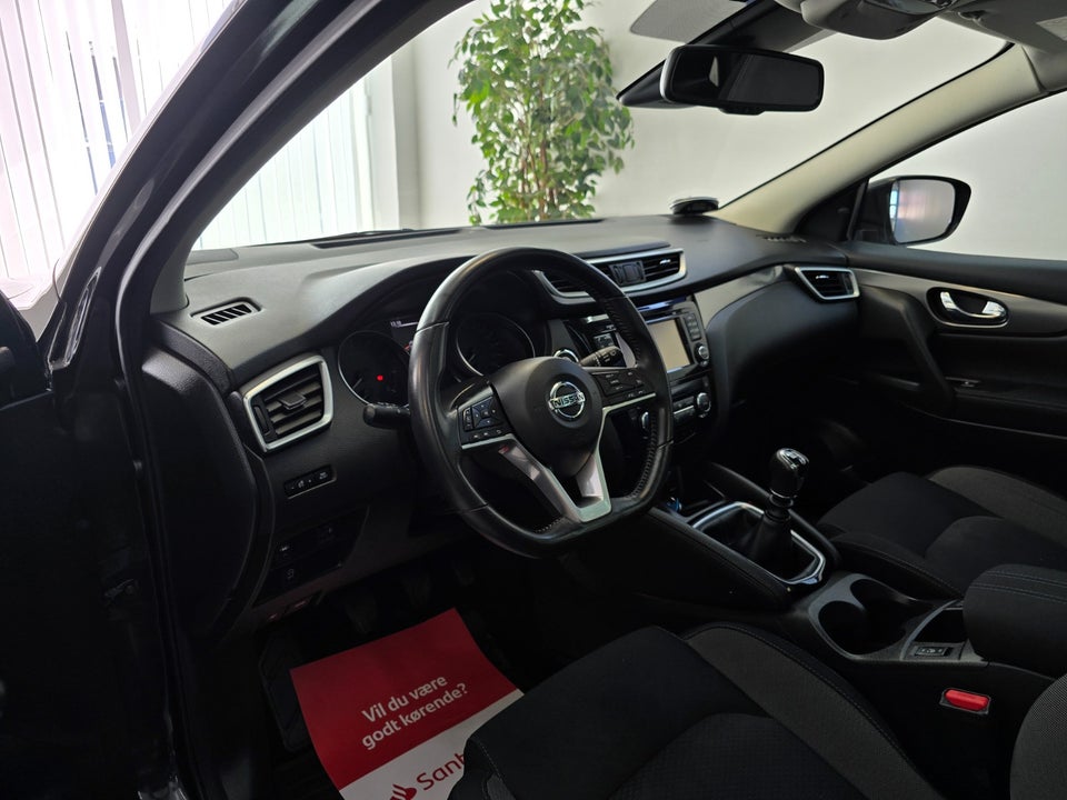 Nissan Qashqai 1,2 Dig-T 115 N-Connecta Vision 5d