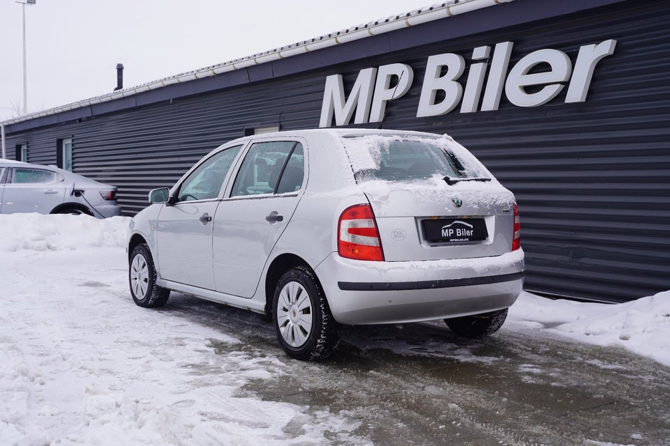 Skoda Fabia 1,4 16V 75 Elegance 5d