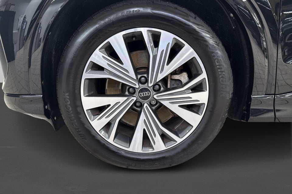 Audi Q4 e-tron 40 Attitude 5d