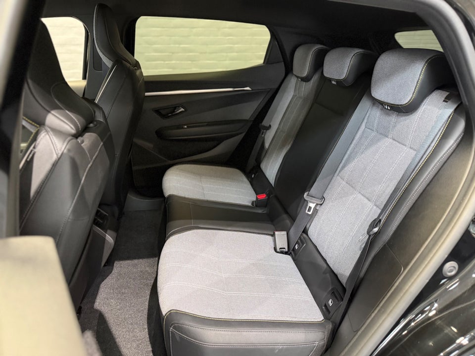 Renault Megane E-Tech 60 Techno 5d