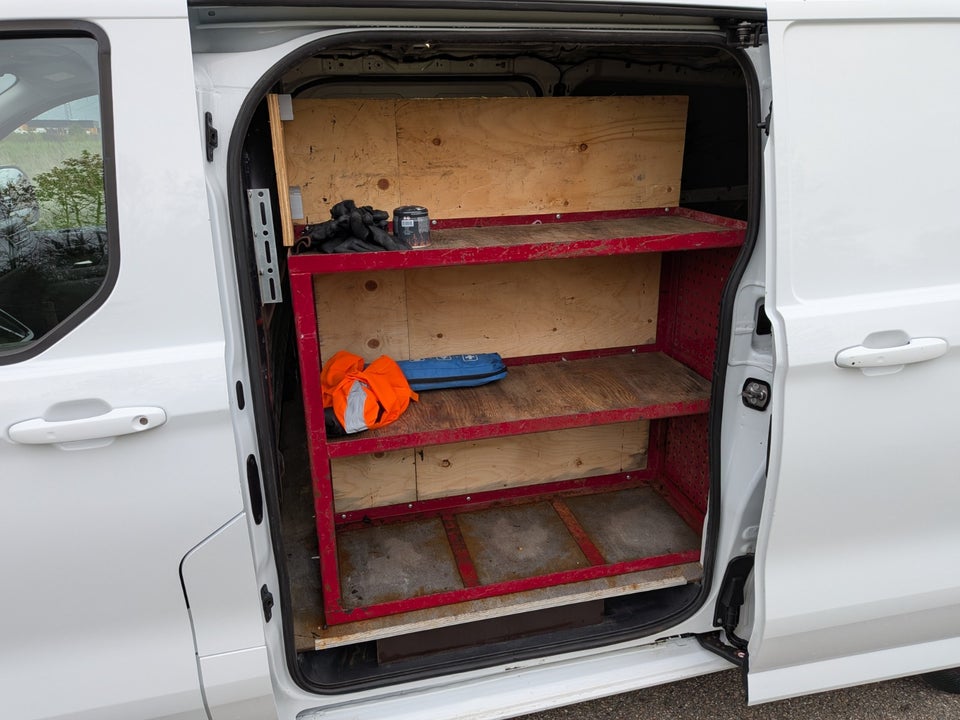 Ford Transit Custom 300 L2 2,0 EcoBlue Limited aut.