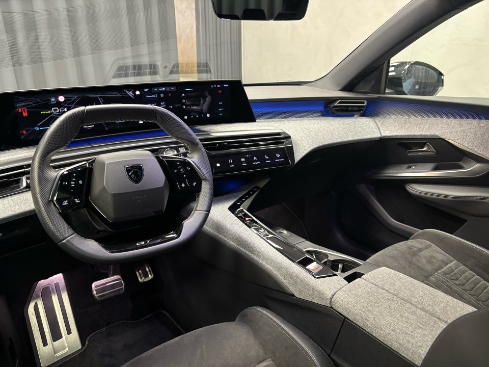 Peugeot e-5008 77 GT 7prs 5d