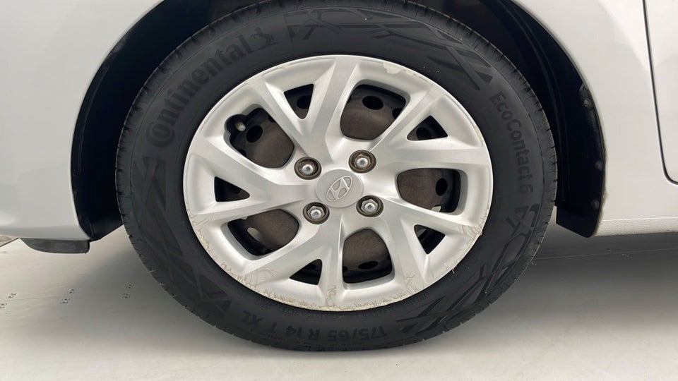 Hyundai i10 1,0 Life 5d