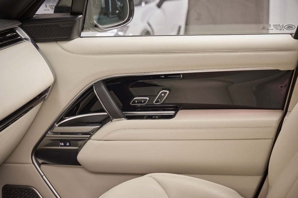 Land Rover Range Rover 3,0 P550e Autobiography aut. 5d