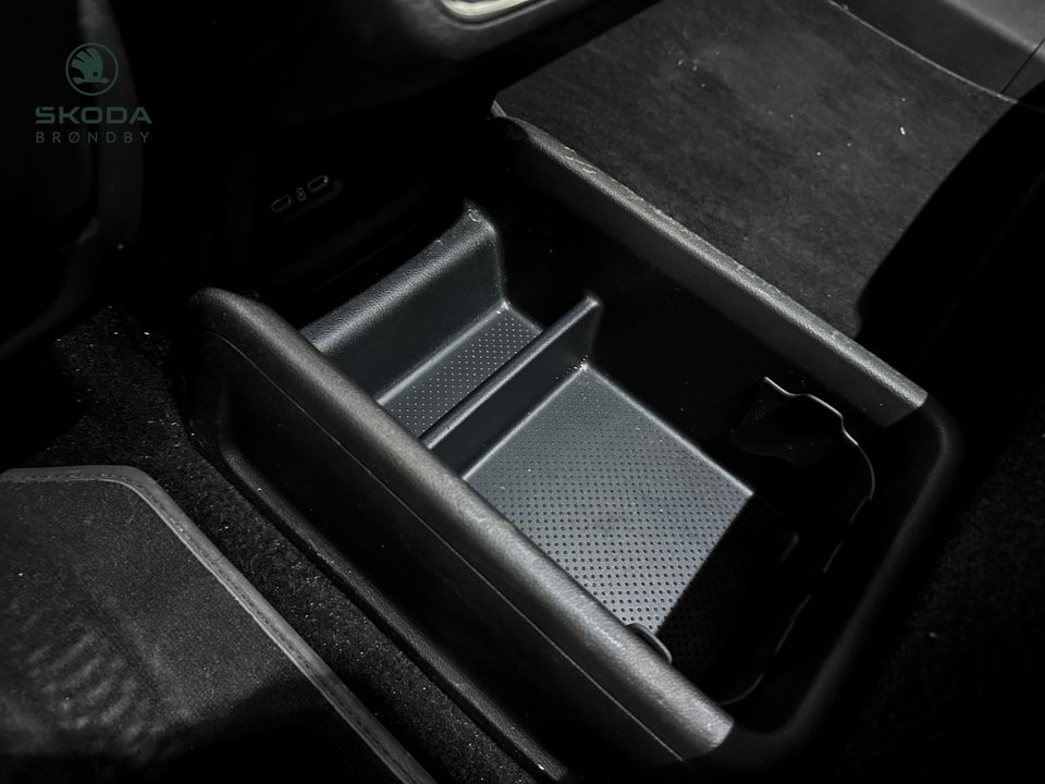 Skoda Enyaq 80 iV Plus 5d