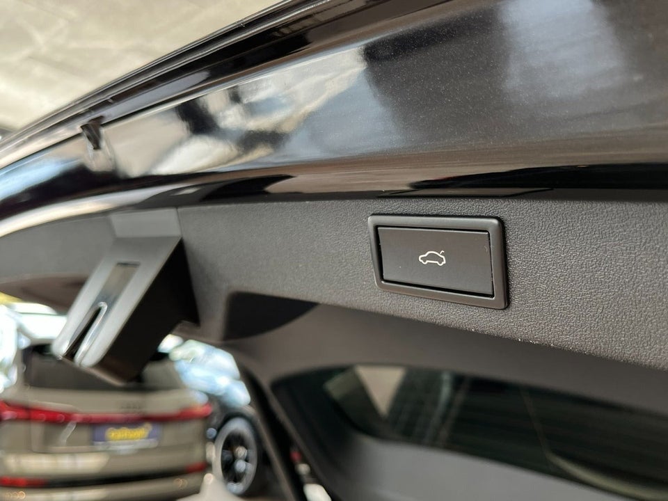 Skoda Enyaq 80 iV Suite 5d