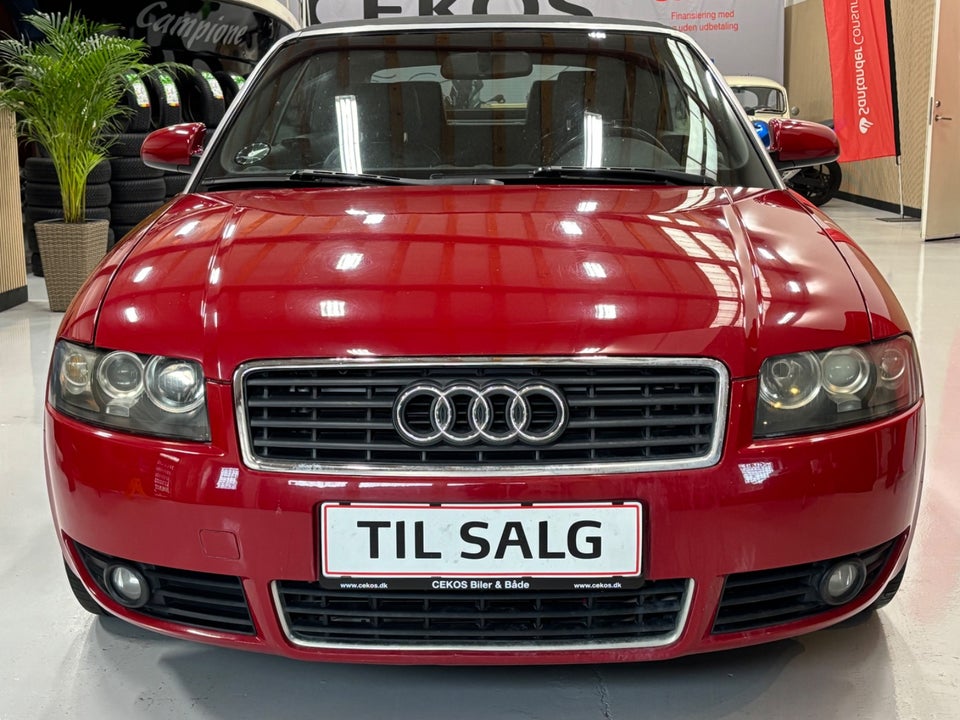 Audi A4 2,4 V6 Cabriolet Multitr. 2d