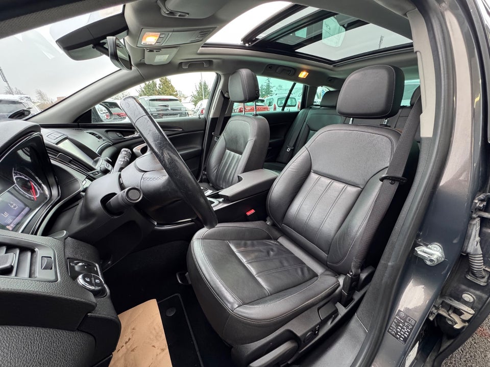 Opel Insignia 1,6 CDTi 136 Cosmo Sports Tourer aut. 5d