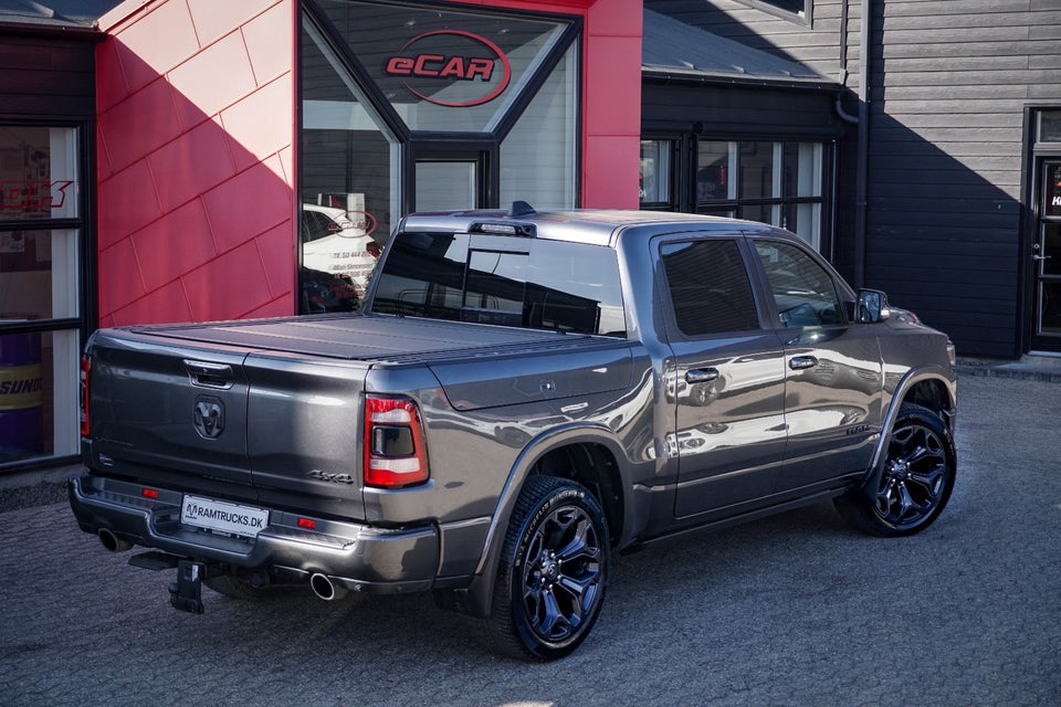 Dodge RAM 1500 5,7 V8 Hemi Limited Night aut. 4d