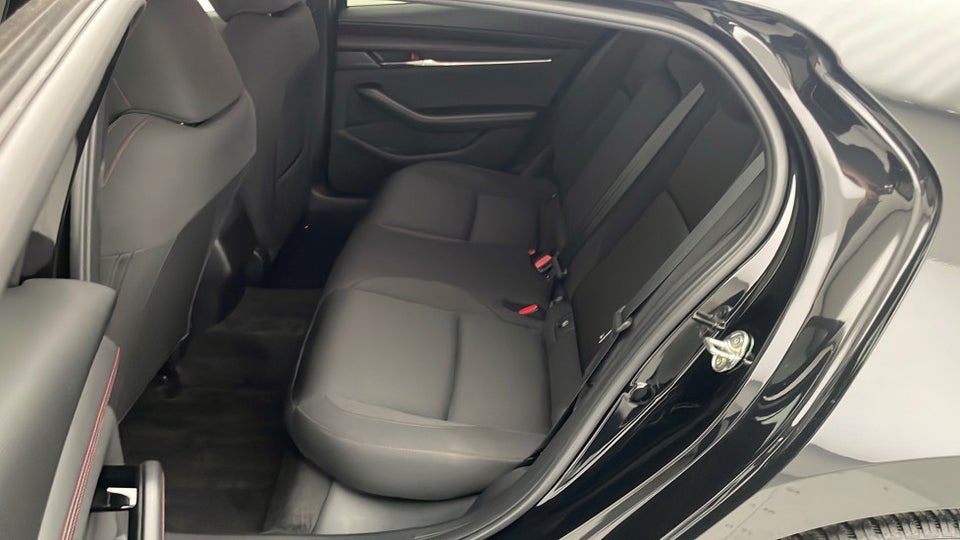 Mazda 3 2,0 e-SkyActiv-G 150 Homura 5d