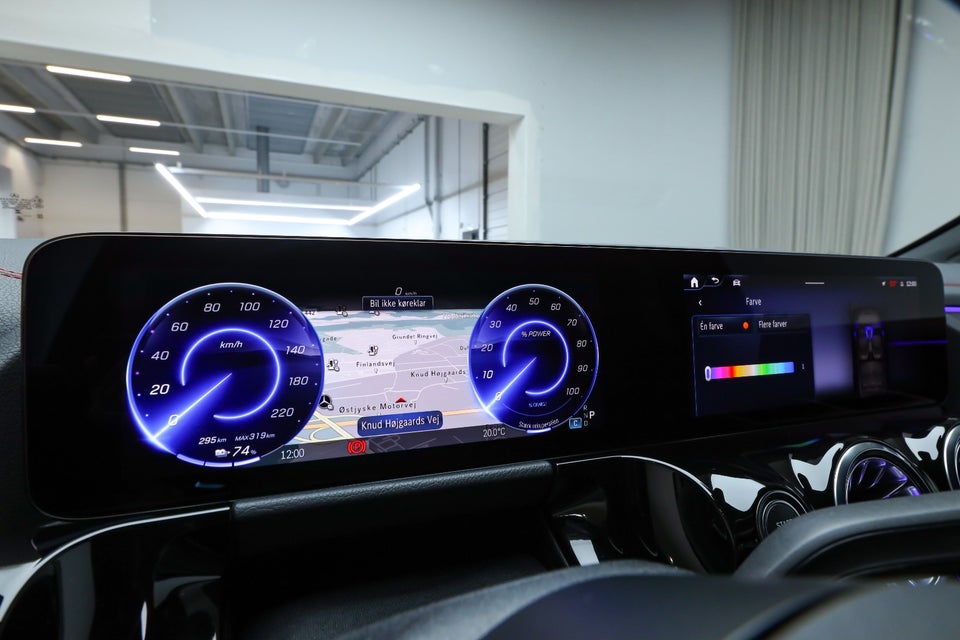 Mercedes EQA350 AMG Advance Plus 4Matic 5d