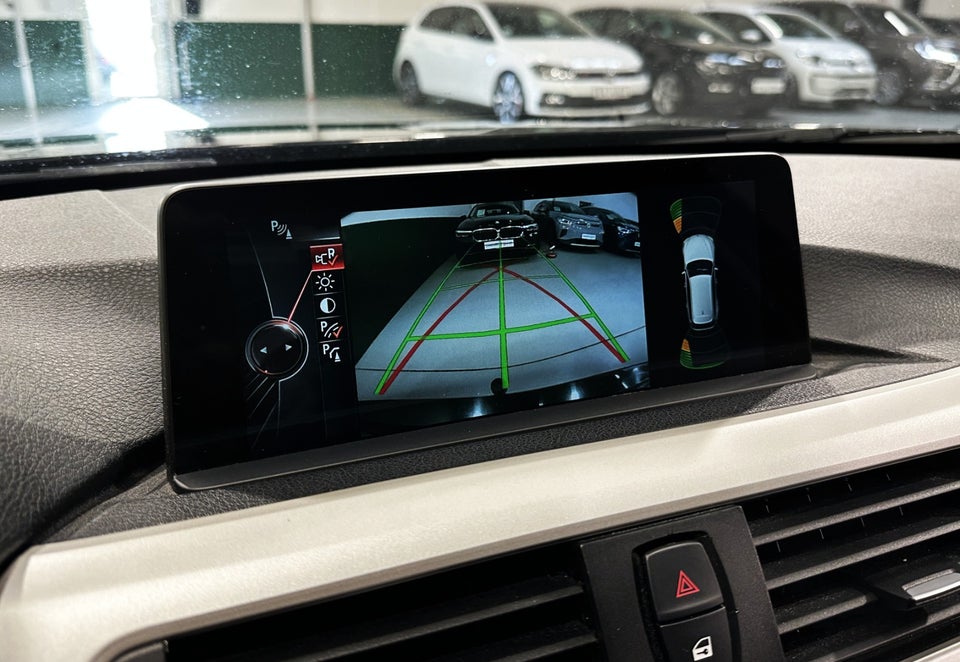 BMW 320d 2,0 Touring aut. 5d