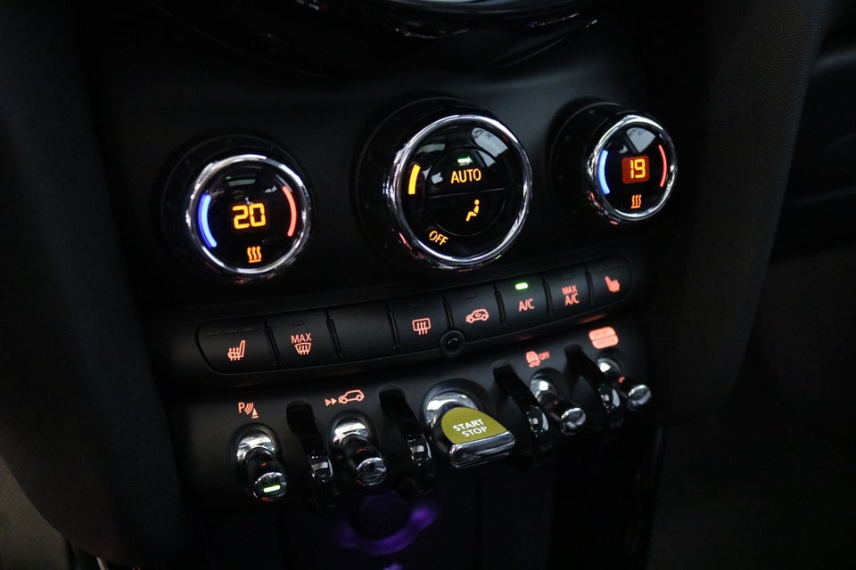 MINI Cooper SE Edition Premium Plus 3d