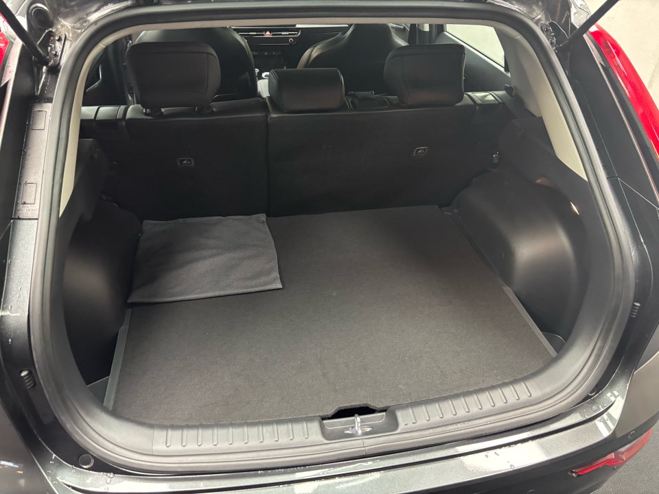 Kia Niro 64 EV Prestige 5d