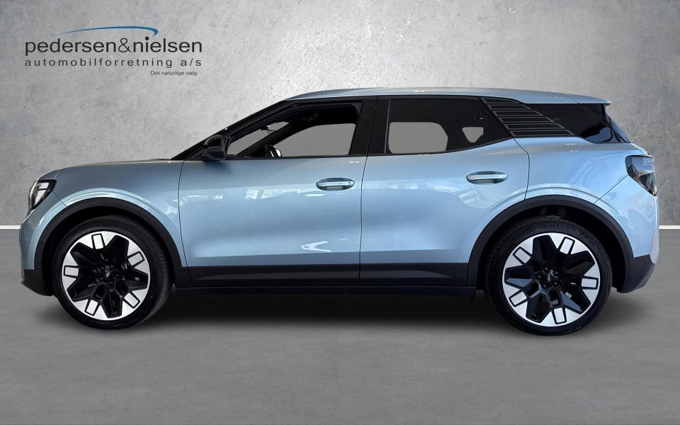 Ford Explorer 77 Premium Extended Range 5d