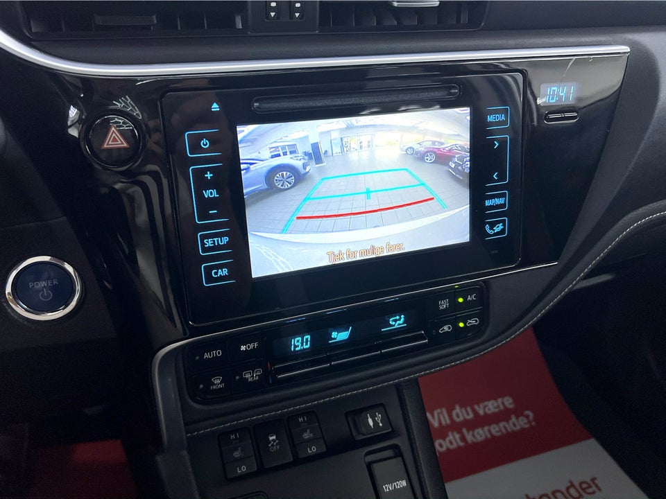 Toyota Auris 1,8 Hybrid H2 Comfort CVT 5d