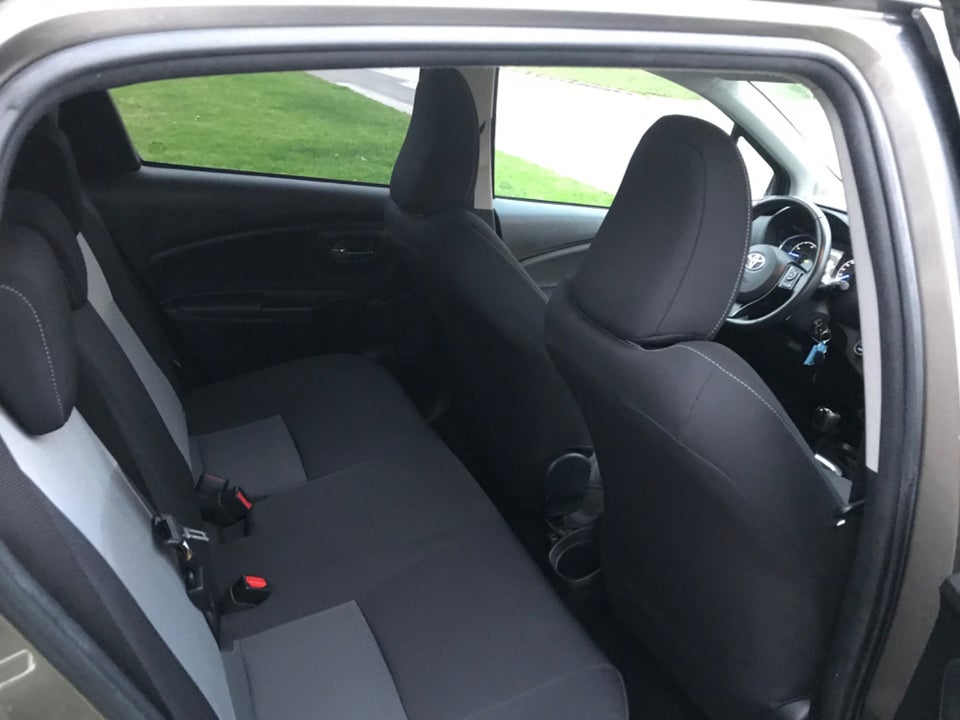 Toyota Yaris 1,5 Hybrid H2 e-CVT 5d