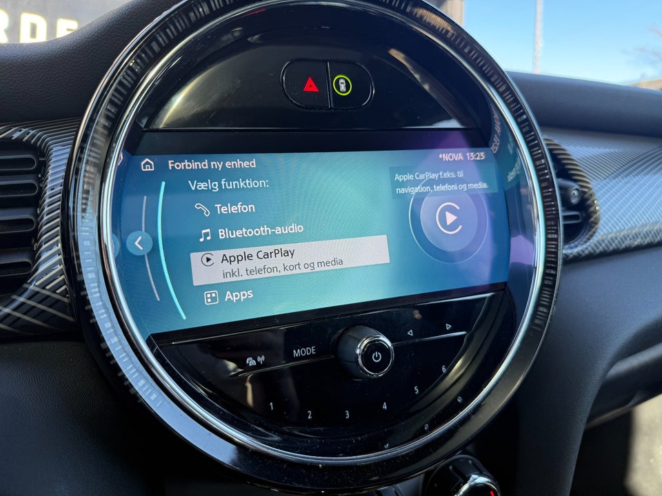 MINI Cooper SE Resolute Edition 3d