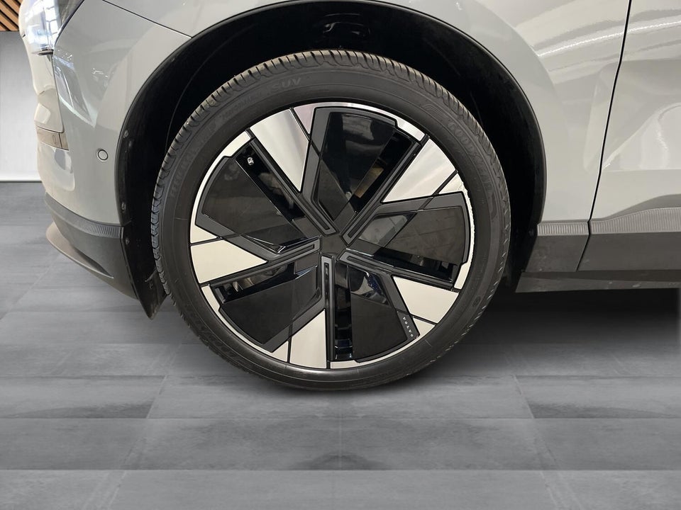 Volvo EX30 Twin Performance Ultra 5d