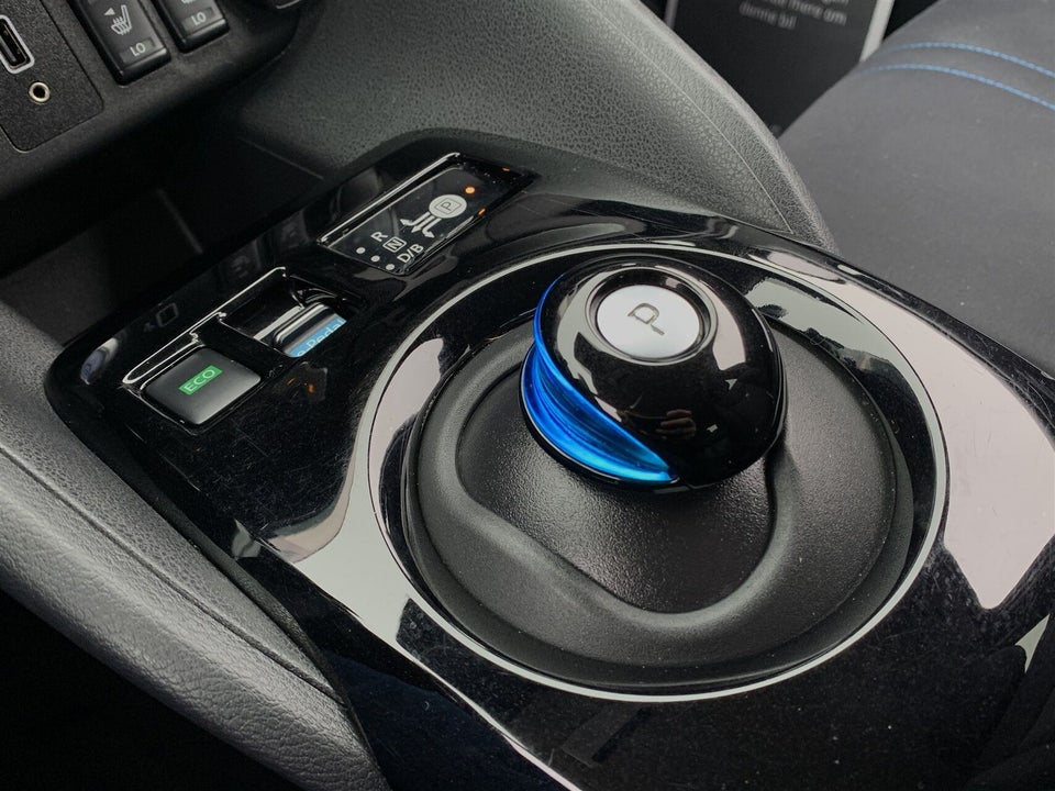 Nissan Leaf 40 Acenta 5d