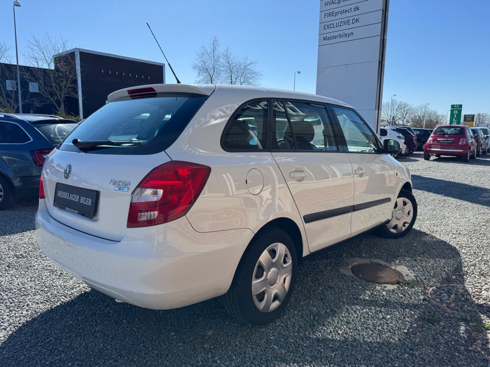 Skoda Fabia 1,4 16V Ambiente Combi 5d