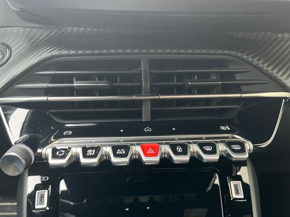 Peugeot e-208 54 GT 5d