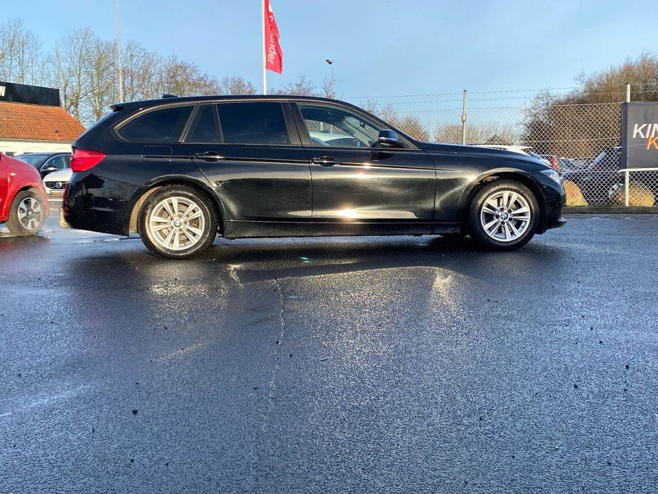 BMW 320d 2,0 Touring aut. 5d