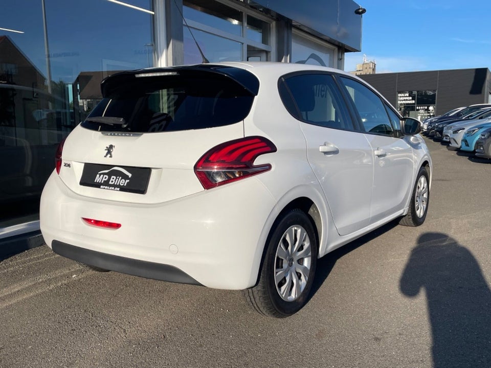 Peugeot 208 1,6 BlueHDi 100 Allure 5d