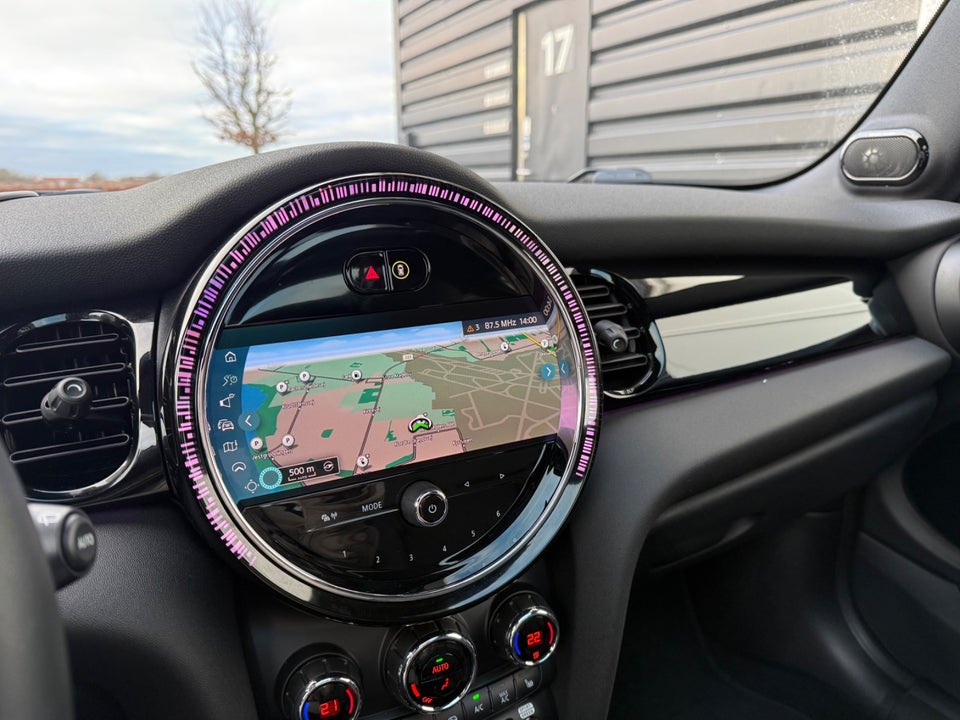 MINI Cooper SE Classic Trim 3d