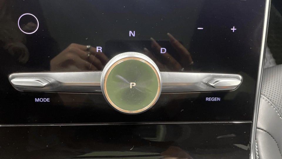 MG Marvel R Luxury 5d