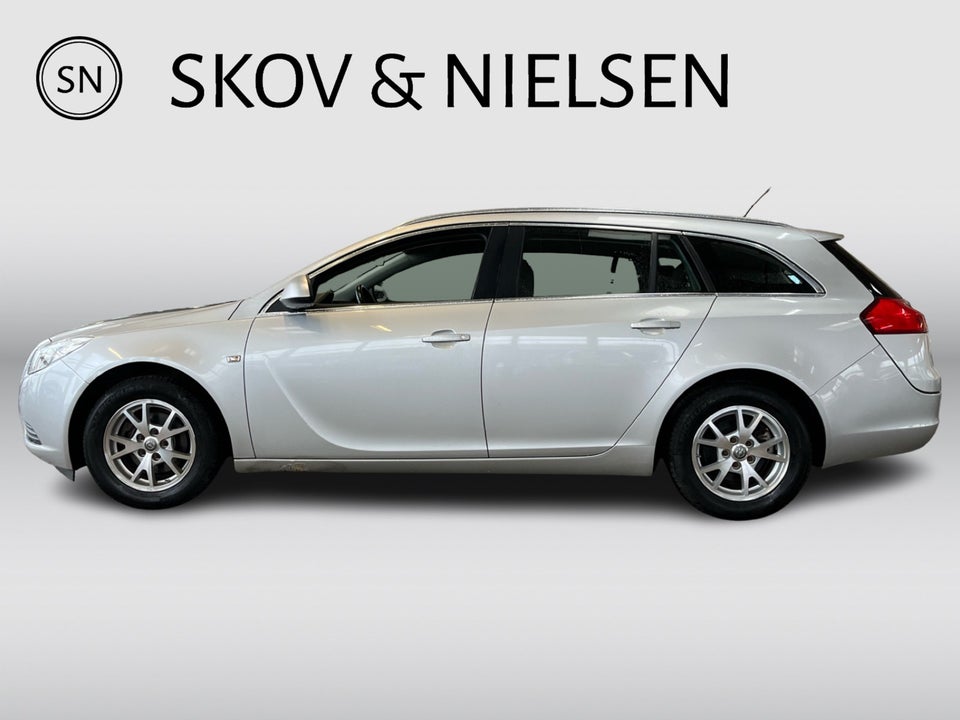 Opel Insignia 2,0 CDTi 130 Essentia Sports Tourer 5d