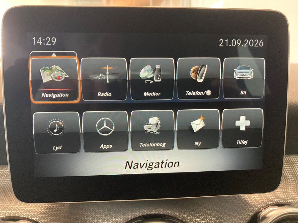 Mercedes GLA200 1,6  5d