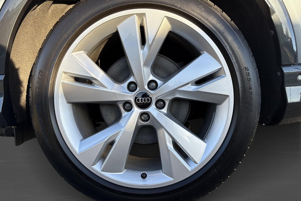 Audi Q4 e-tron 45 Ultra 5d