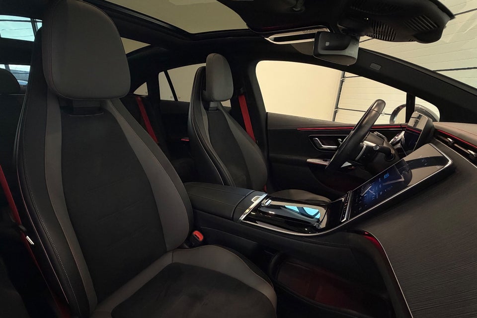 Mercedes EQE300 AMG Line 4d