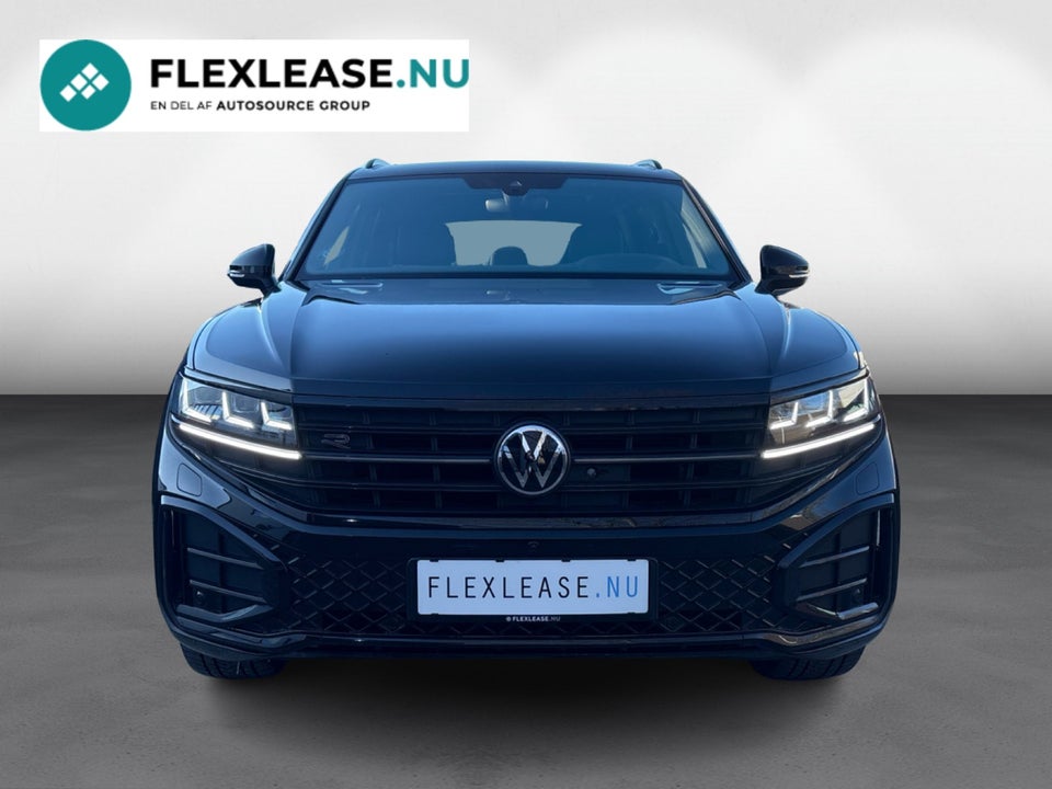 VW Touareg 3,0 TDi 286 Elegance DSG 4Motion 5d