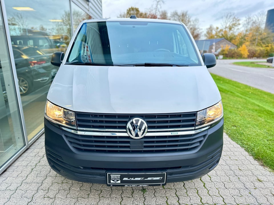 VW Transporter 2,0 TDi 150 Kassevogn DSG lang