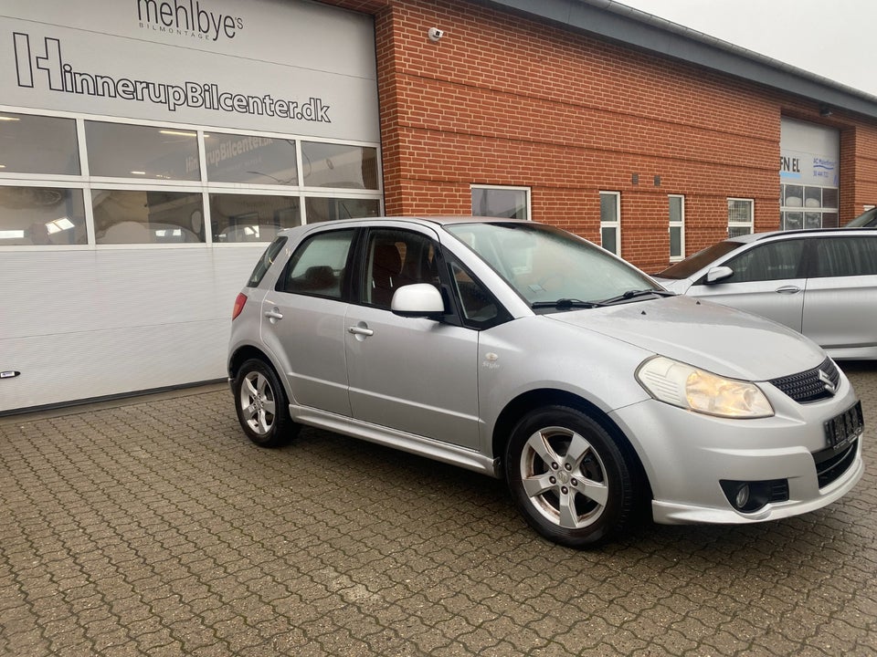 Suzuki SX4 1,6 CombiBack GLX 5d