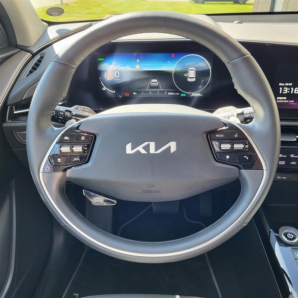 Kia Niro 64 EV Prestige 5d