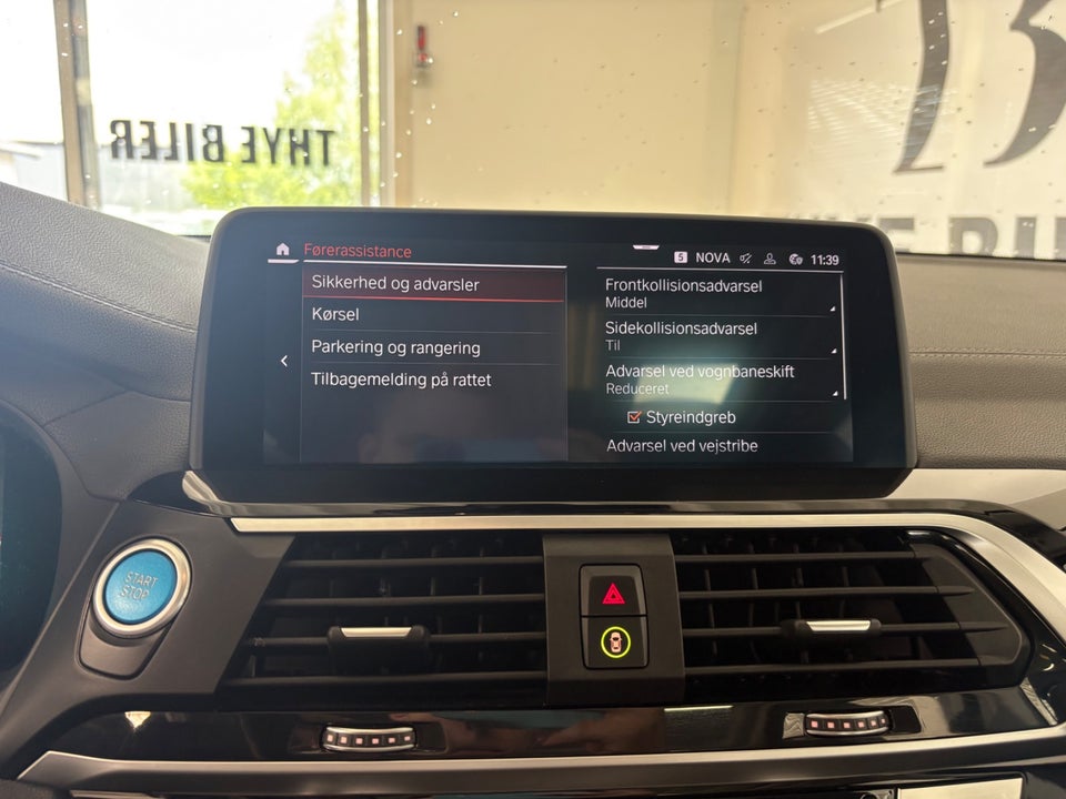 BMW iX3 Charged 5d
