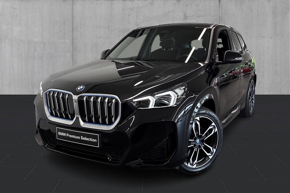 BMW iX1 xDrive30 M-Sport 5d