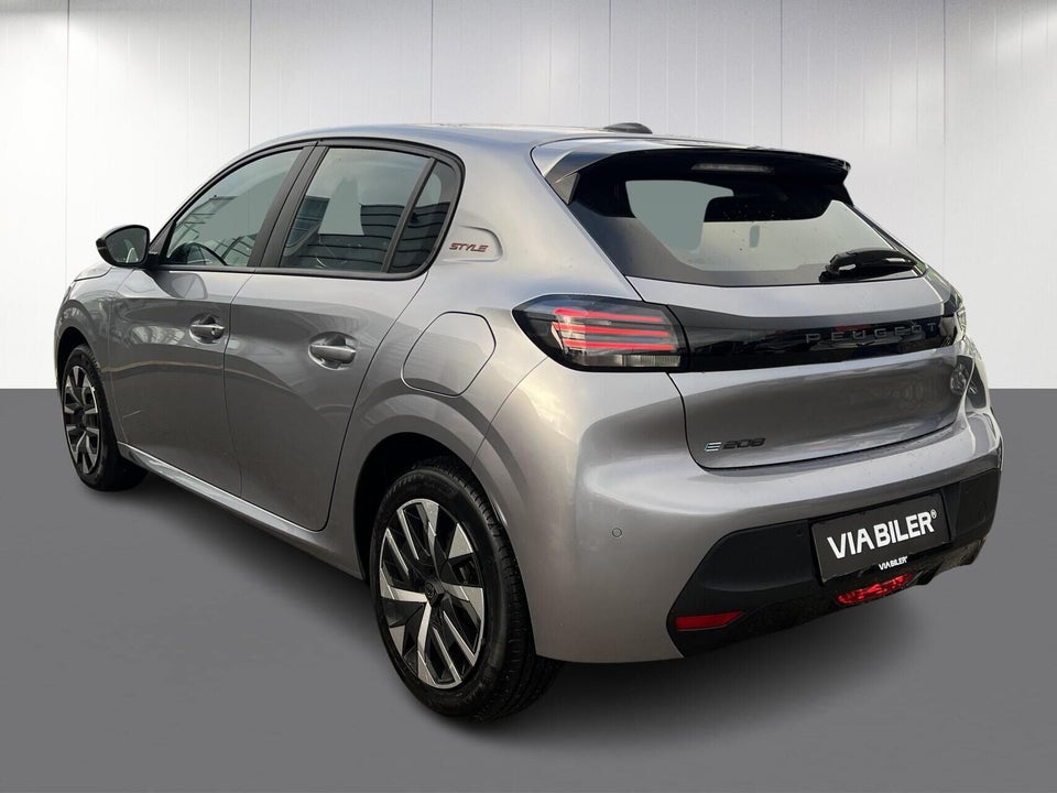 Peugeot e-208 50 Style 5d